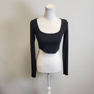Black Long Sleeve Crop Top